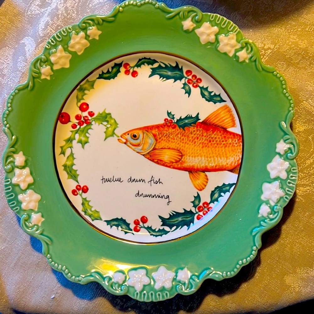 NEW: Anthropologie Lou Rota - 12 Days of Christmas, 12 Drum Fish Drumming Plate